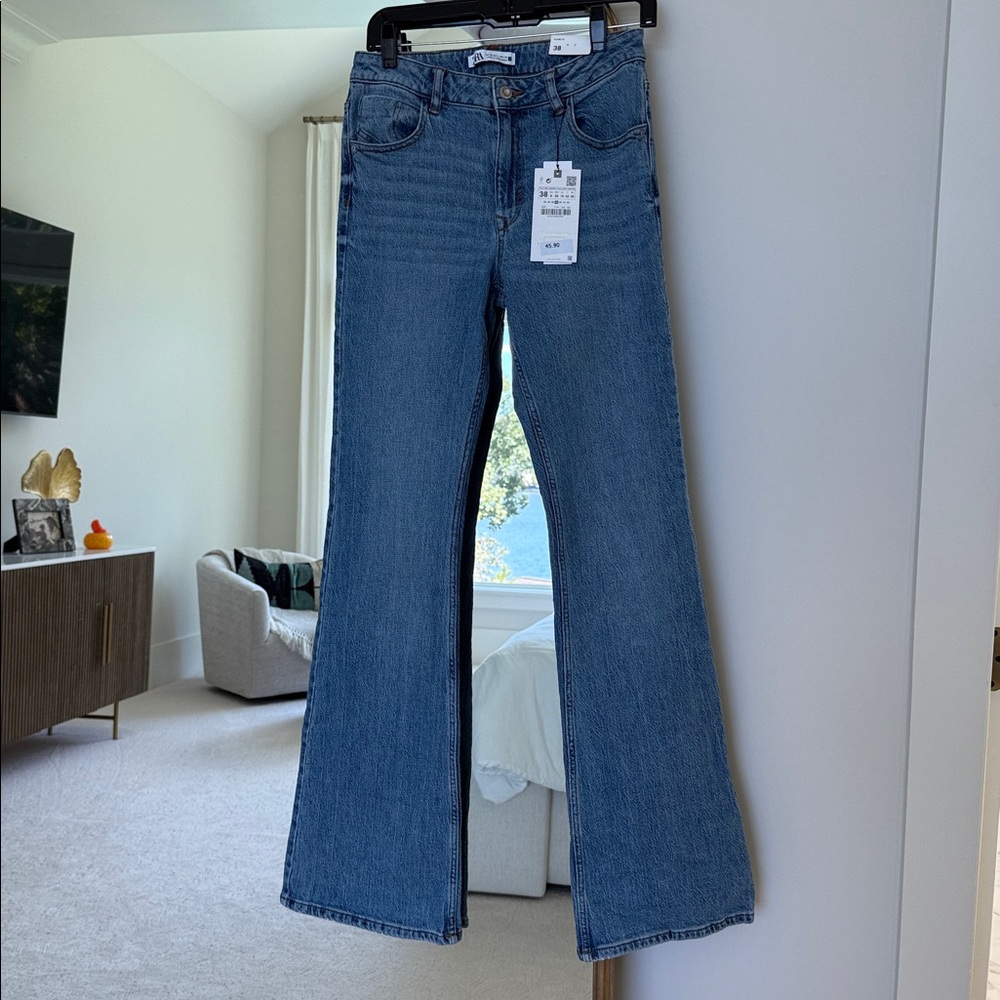Zara High Rise Wide Leg Jeans - Medium Blue